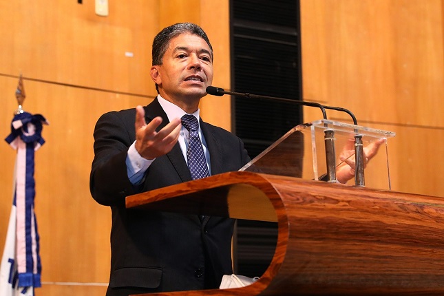 Veja vídeo: Em discurso, Deputado Freitas lembra Martin Luther King ao defender a importância e o respeito pela democracia.