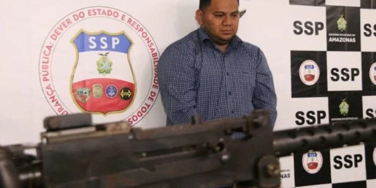 Quem é “Tio Patinhas”, líder de facção criminosa casado com mulher que foi recebida em ministério