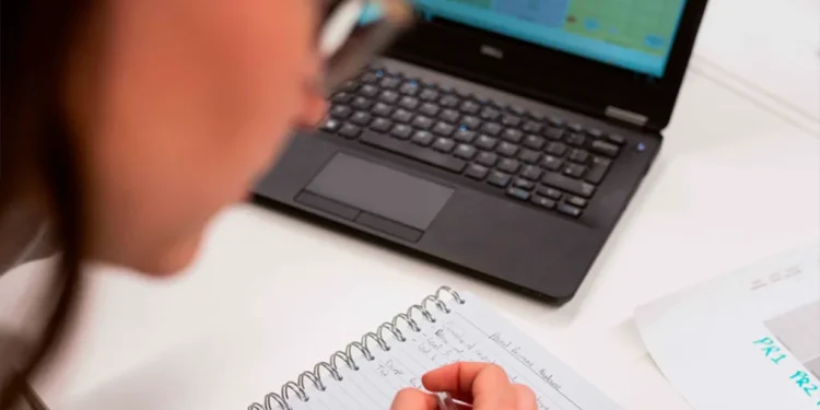 Veja os concursos públicos para se inscrever ainda nesta semana no ES