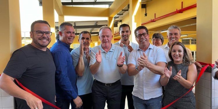 Governador Casagrande inaugura obras em escolas e mais investimentos em Jaguaré