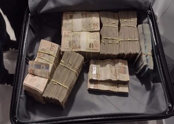 Dinheiro, carros luxuosos, relógios de grife e joias apreendidos em ação contra fraude no INSS