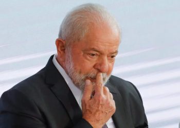 Pesquisa Quaest mostra que reprovação do governo Lula dispara e chega a 56%