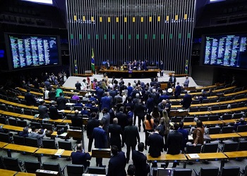 Câmara aprova projeto que amplia número de deputados federais